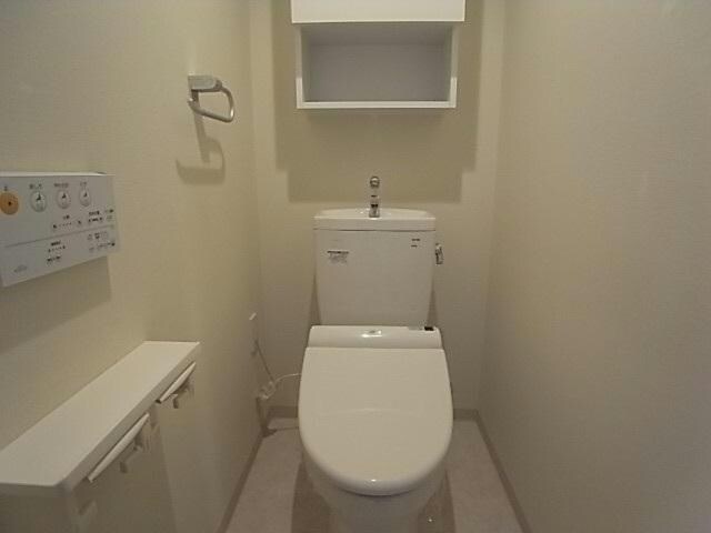 ポレスター緑町公園の物件内観写真