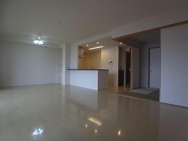 ポレスター緑町公園の物件内観写真