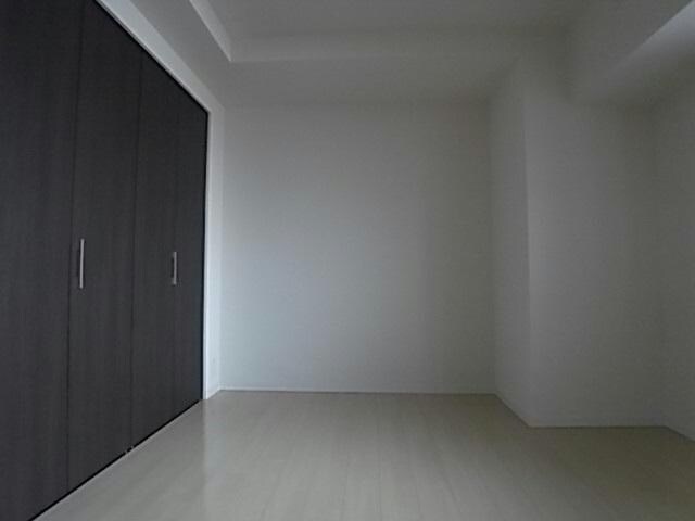 ポレスター緑町公園の物件内観写真