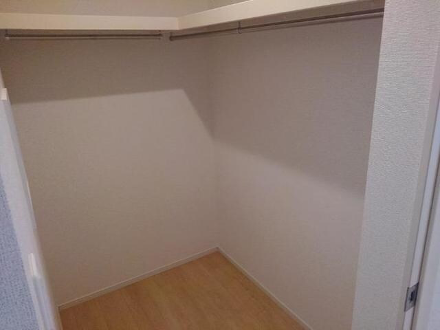 リヴィエールIIの物件内観写真