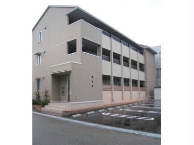 クレール響の物件外観写真