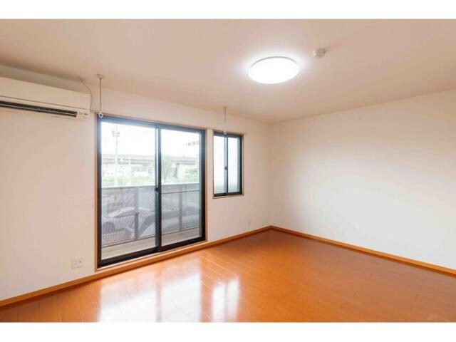 ＭＢレジデンスの物件内観写真