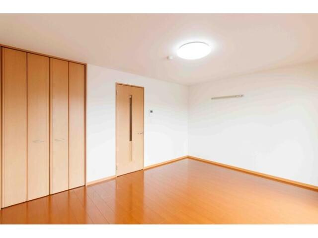 ＭＢレジデンスの物件内観写真