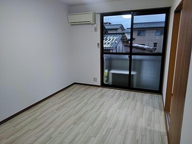 モンターニュリーブル　Ｂ棟の物件内観写真