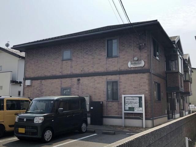 ベルリネッタⅡの物件外観写真