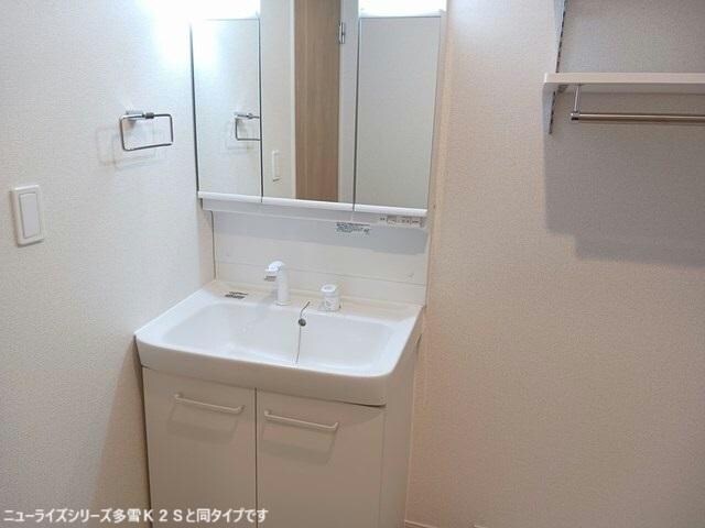 メゾンエトワールの物件内観写真