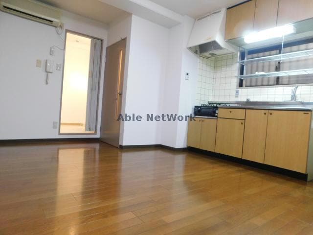 イスタナの物件内観写真