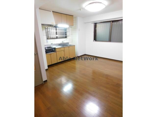 イスタナの物件内観写真