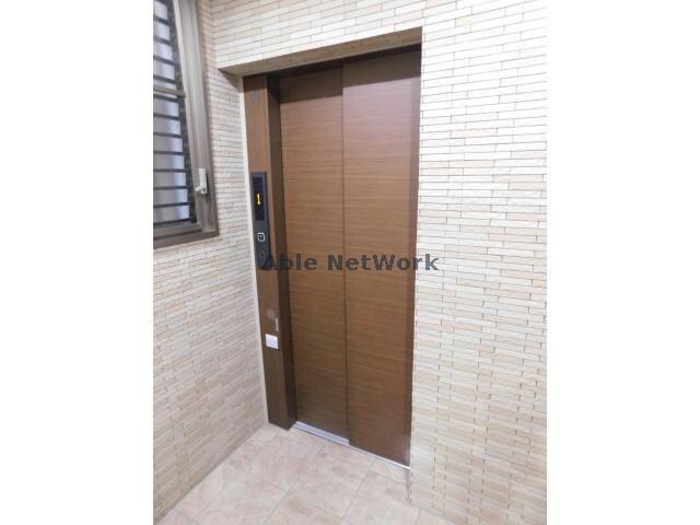 ドゥエリング森小路の物件外観写真