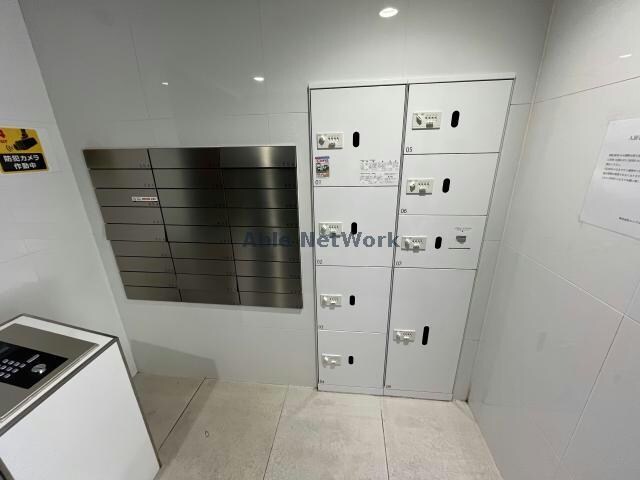 プレシャス中宮の物件外観写真