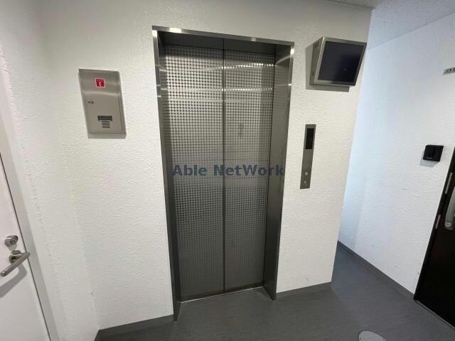 プレシャス中宮の物件外観写真