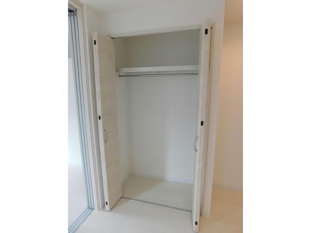 プレシャス中宮の物件内観写真