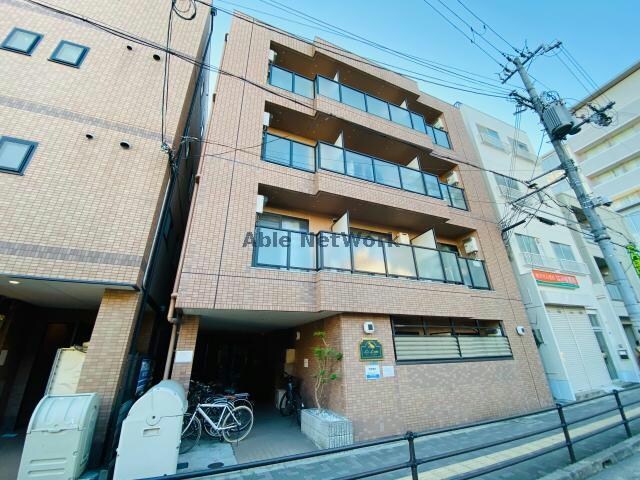 ラリンピアの物件外観写真