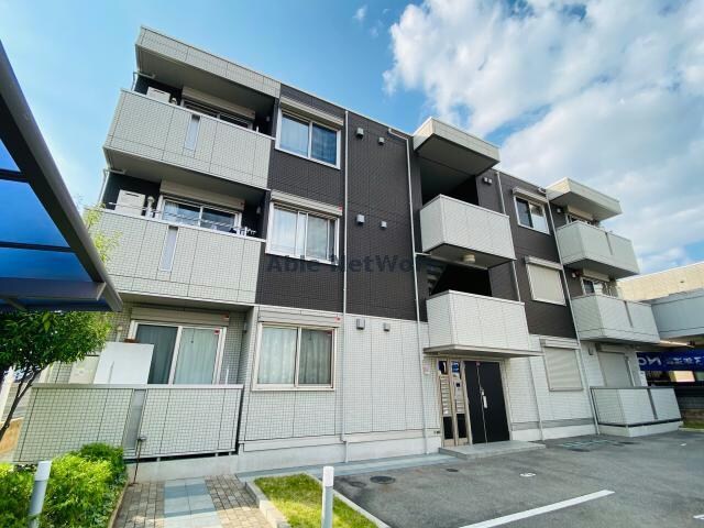 ボルボの物件外観写真