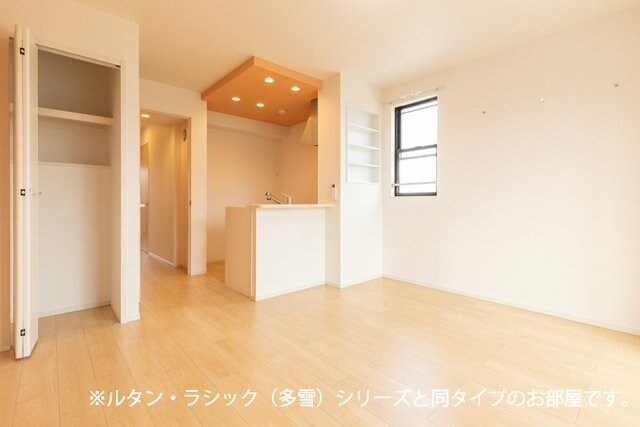 サンフローラ・グレースの物件内観写真