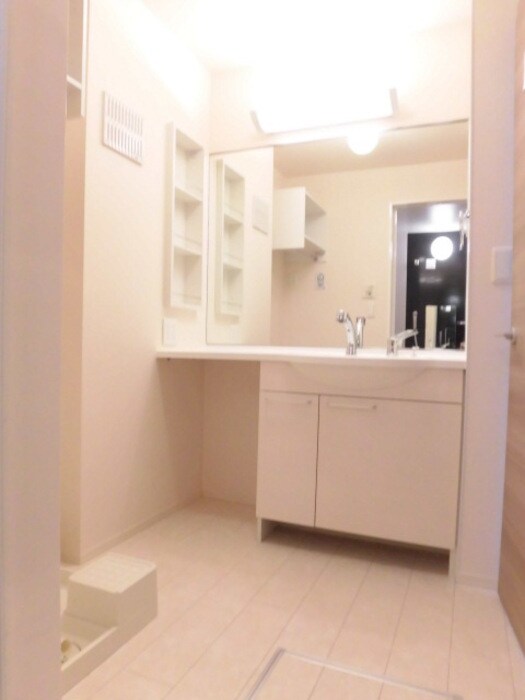 美麗・上町の物件内観写真