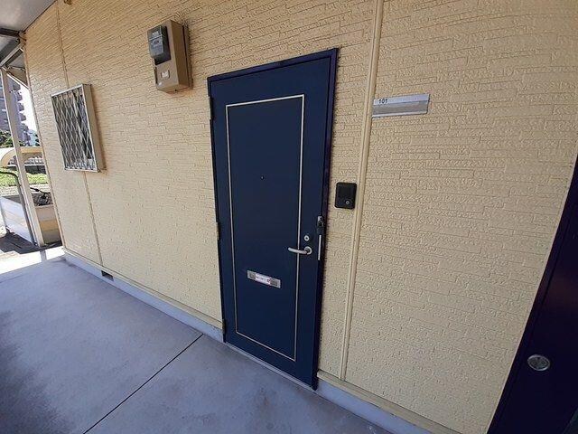 フラッツネオシティーの物件外観写真