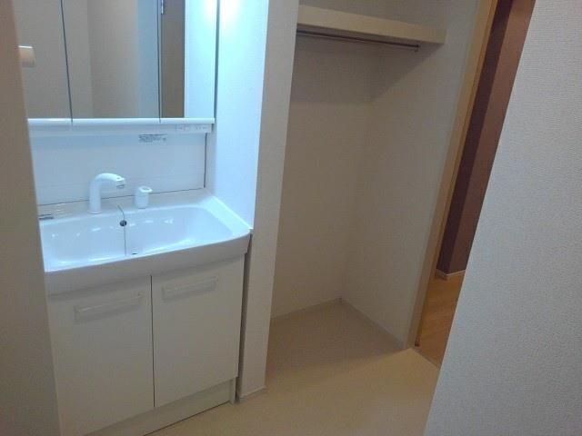 グラース・アンジュＦの物件内観写真