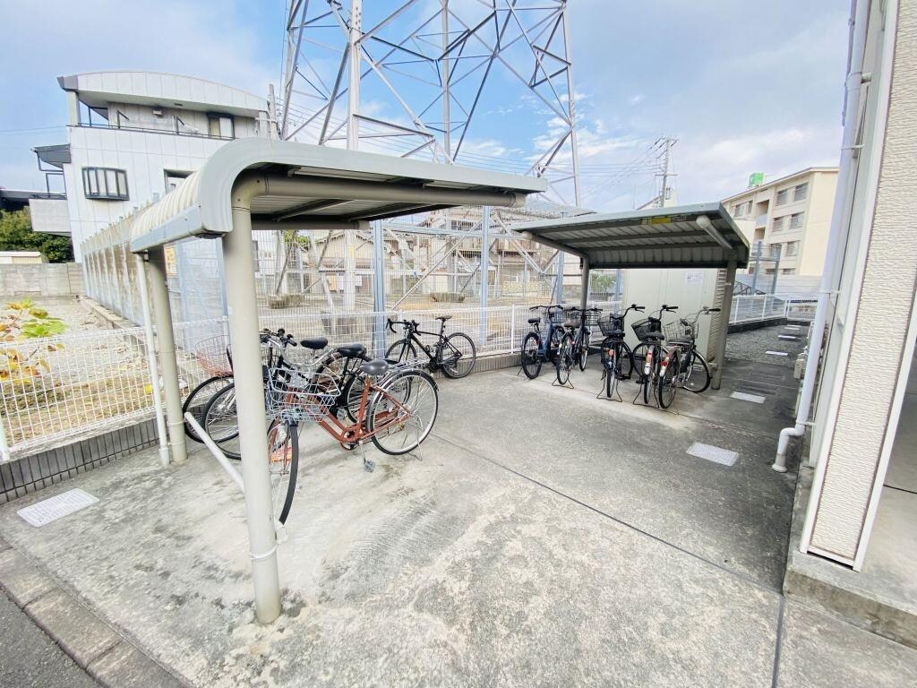 アウローラ市川の物件外観写真