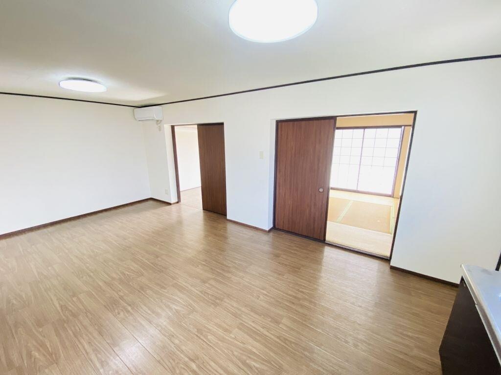 メゾンやすむろIIの物件内観写真