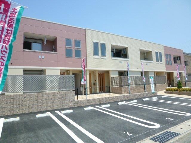 セントラル・アイランドの物件外観写真