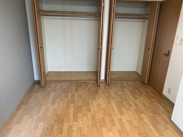 レジデンスコート東山の物件内観写真