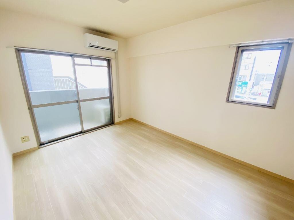 アルジャン・トゥールの物件内観写真