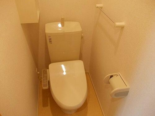 シーズンズ　コンフォートIの物件内観写真