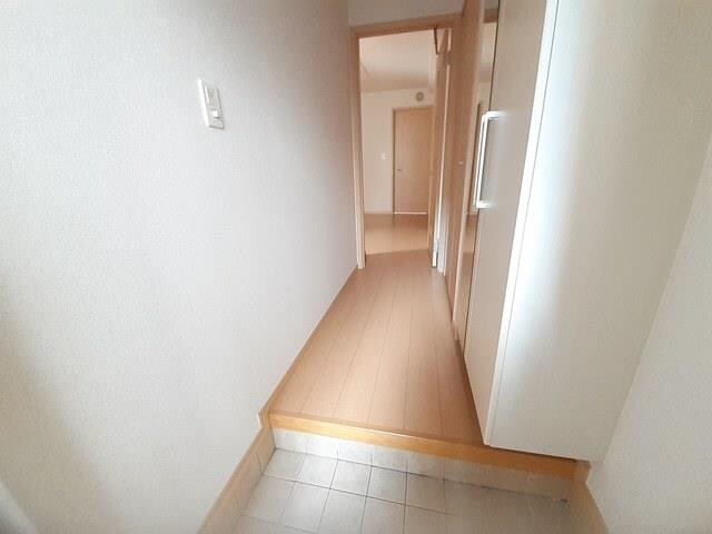 ノイ・フリーデＢの物件内観写真