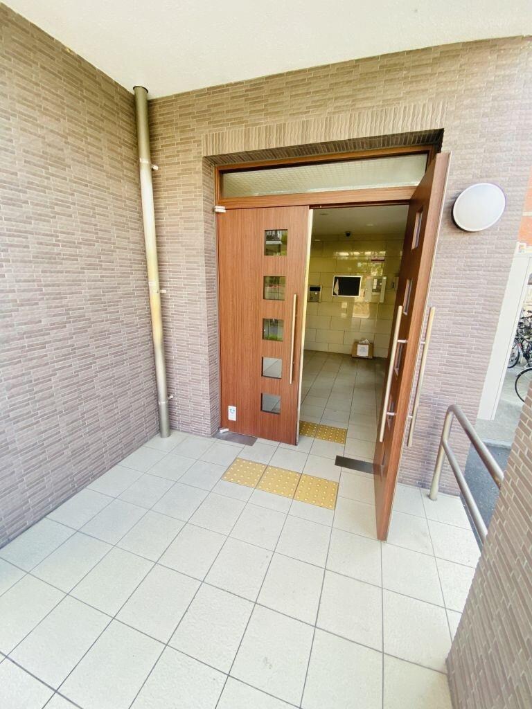 ポーシェガーデン５の物件外観写真