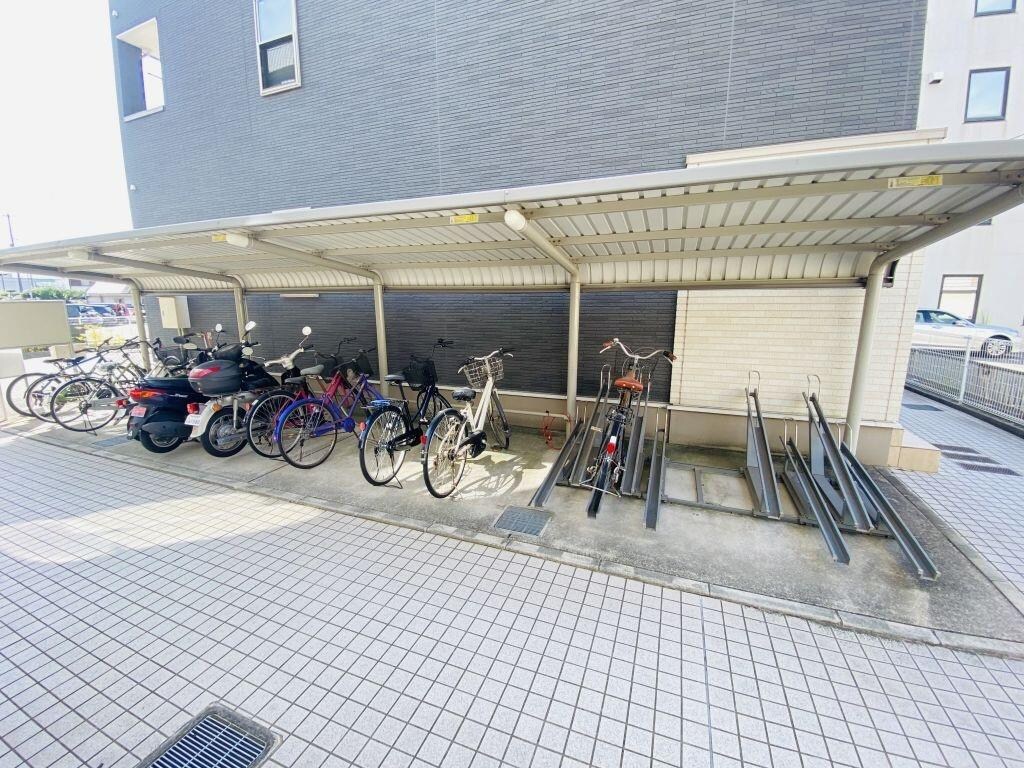 アマルフィ３６の物件外観写真