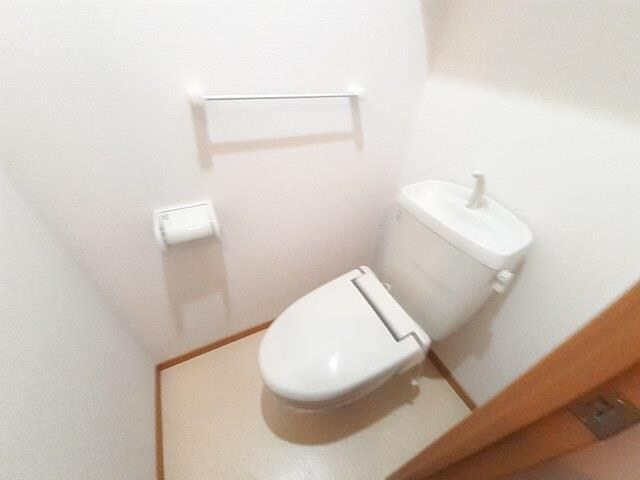 イースト・フィオーレの物件内観写真