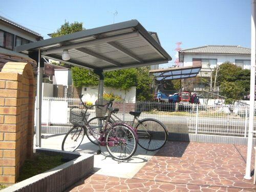 アルモニの物件外観写真