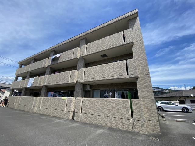 グローリアＴ．Ｆ．の物件外観写真