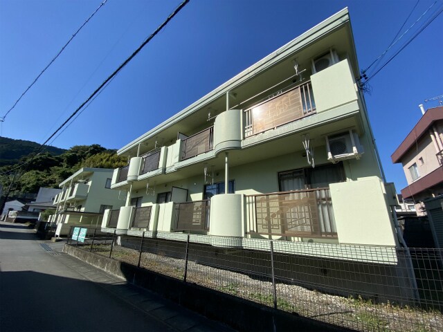 リサイアの物件外観写真