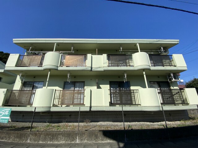 リサイアの物件外観写真