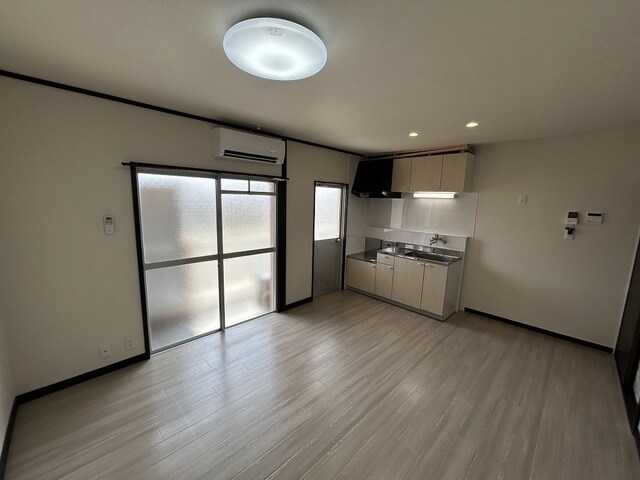 元町マンションの物件内観写真