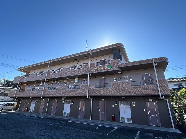 グレイス森井の物件外観写真