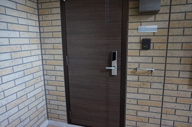 クレスト中野の物件外観写真