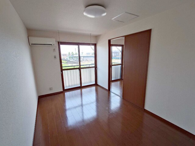 サニーコートの物件内観写真