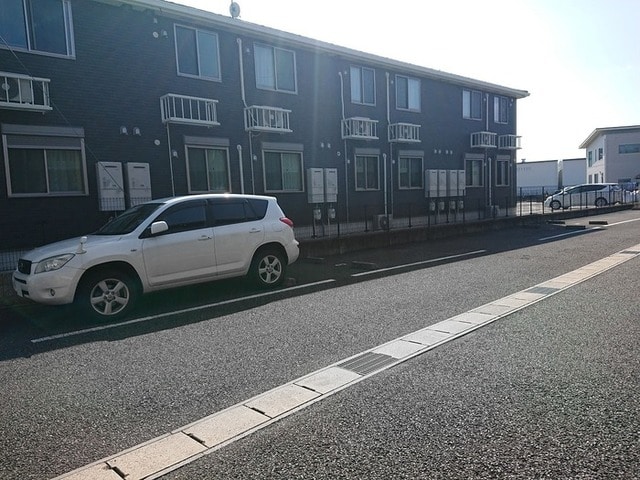 サニーコートの物件外観写真