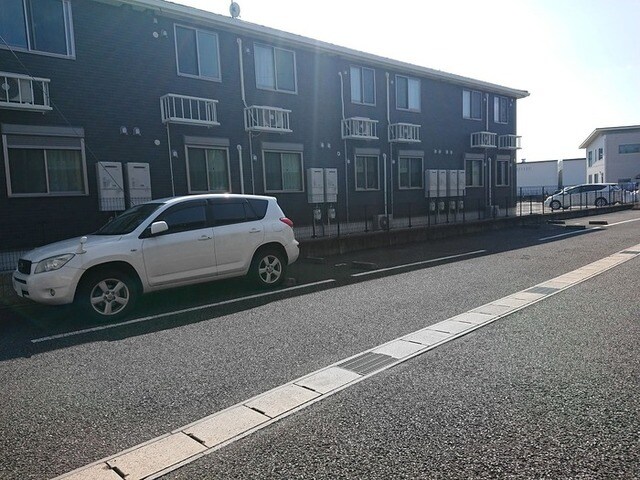 サニーコートの物件外観写真