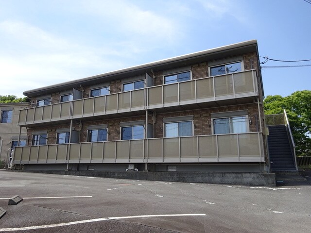 エバーグリーン富士岡の物件外観写真