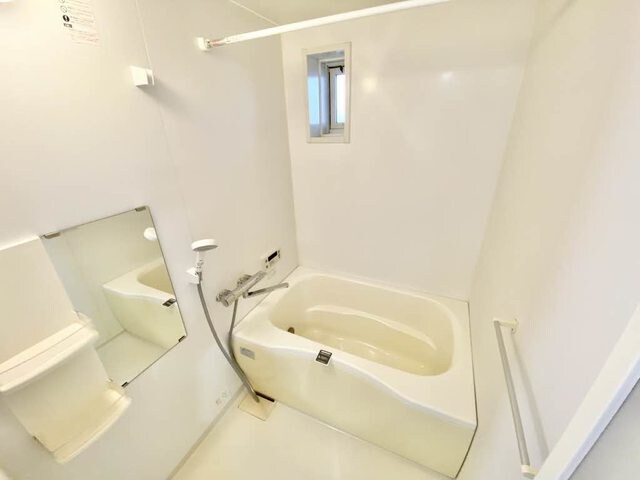 ソレアードＢの物件内観写真