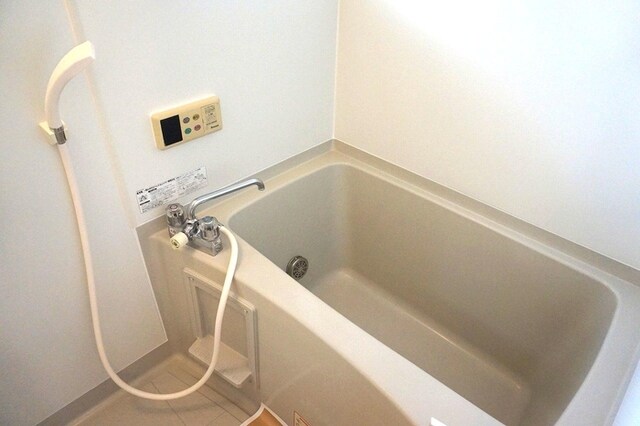 ハイロライマ　Ａの物件内観写真