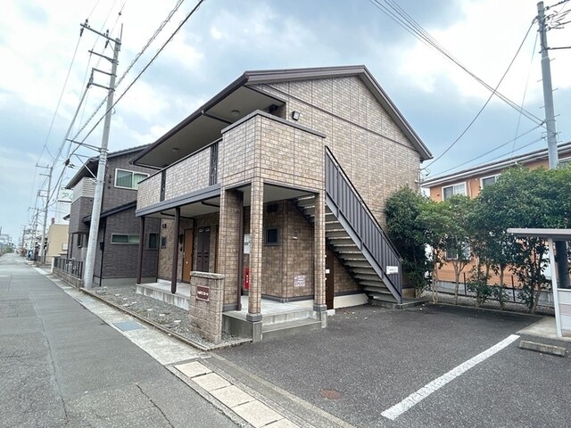 シャルマンフレーレの物件外観写真