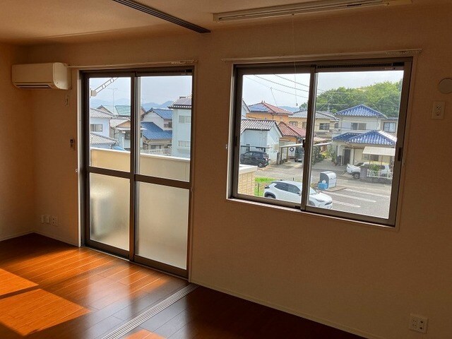 ブランフルールの物件内観写真