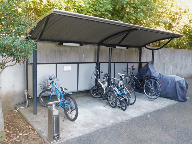 フォレスタ　ヴィアーレの物件外観写真