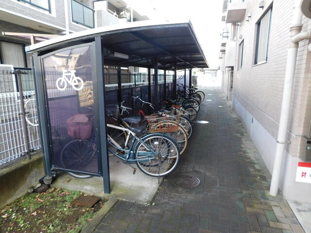 サンパークハイツ　沼北　Ｅの物件外観写真