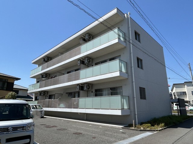 プレジールの物件外観写真